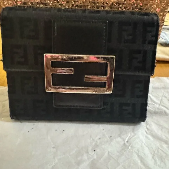 Fendi Black zucca fold over wallet - Picture 5 of 15